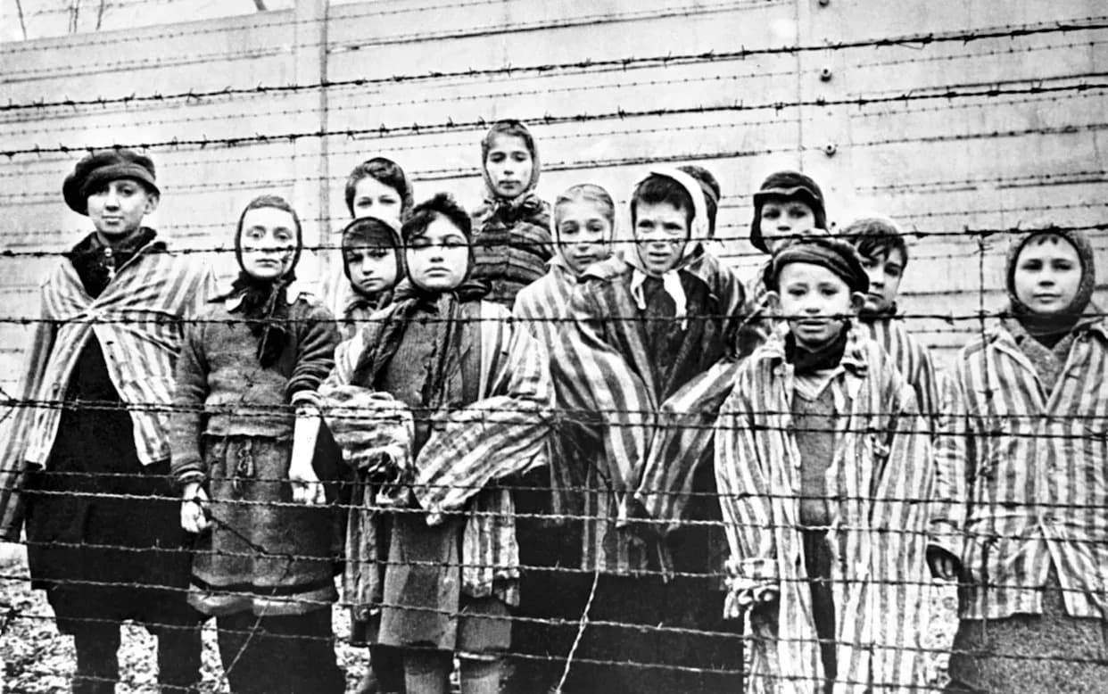 Otkriveno Skoro 900 Računa Povezanih Sa Nacistima U Švajcarskoj Banci