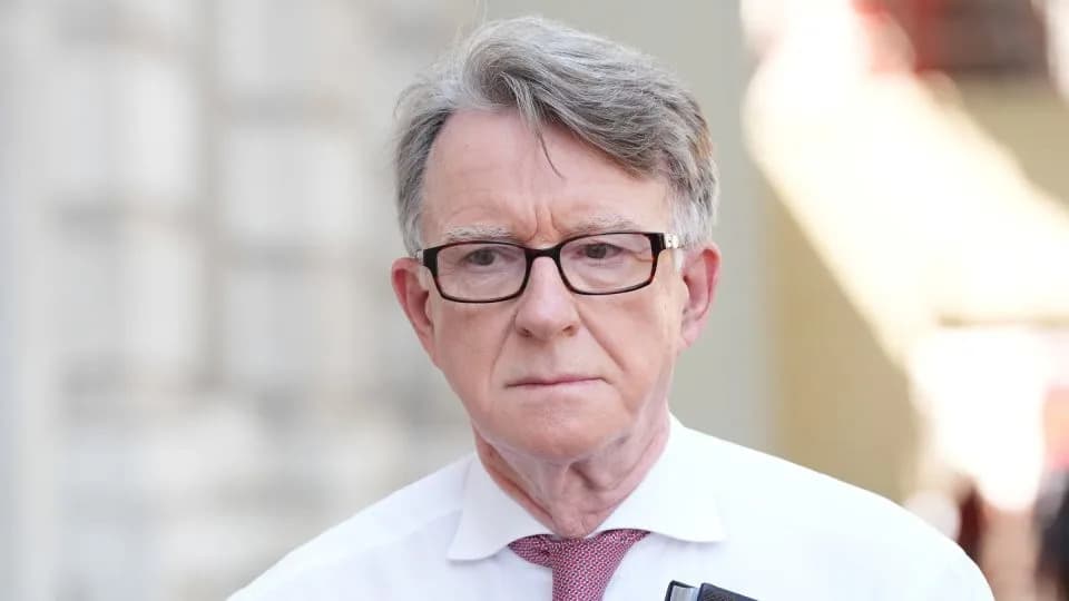 Ko je Peter Mandelson i Zašto Su Njegove Veze s Jeffrejem Epšteinom Potresle Britanski Establišment?