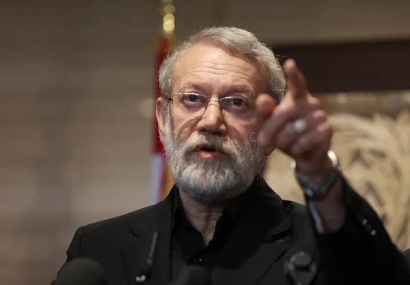 Ali Larijani Putuje u Oman Nakon Indirektnih Pregovora SAD i Irana