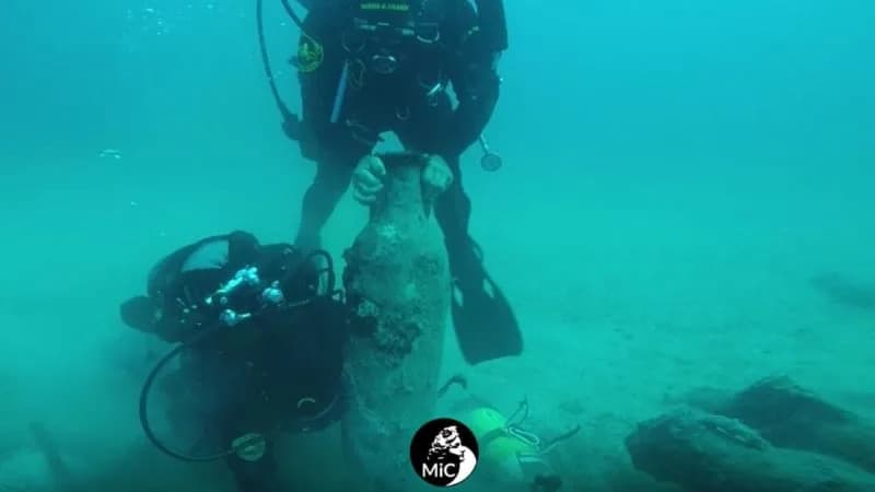 Očuvana Olupina Rimske Lađe Iz IV Veka Otkrivena Kod Gallipolija — Amfore Sa Garumom