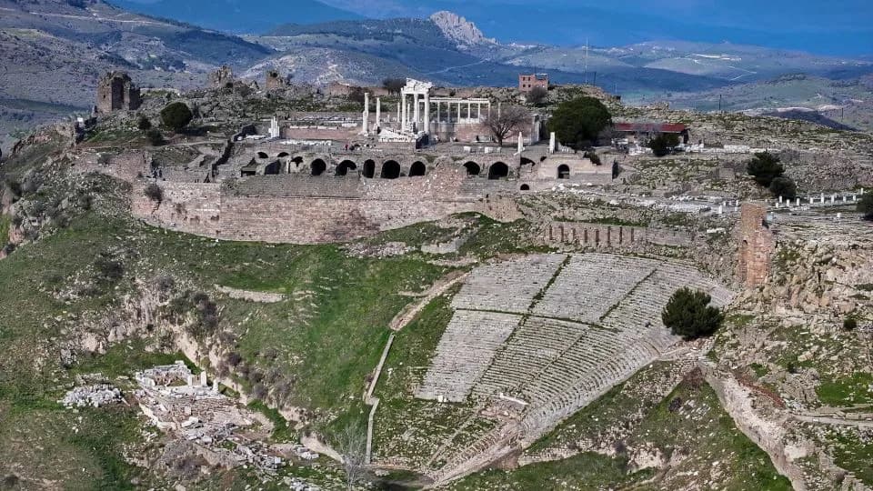 Prvi arheološki dokaz da su Rimljani koristili ljudski izmet kao lek