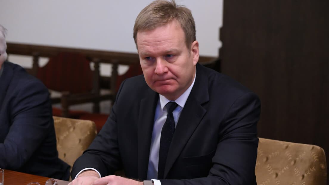 EU Produžila Mandat Peteru Sorensenu Do 29.02.2028: Novi Pokušaj Oživljavanja Dijaloga Beograd–Priština