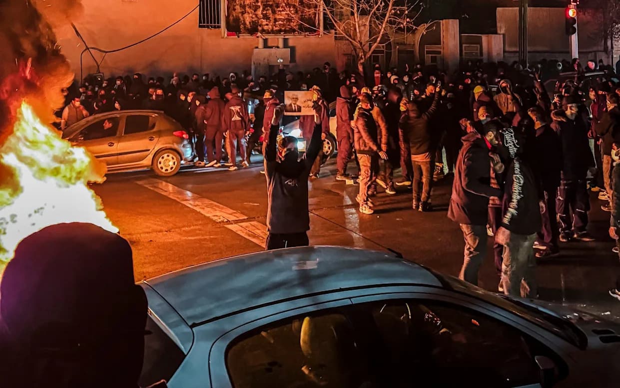 SAD Navodno Prokrijumčarile Oko 6.000 Starlink Terminala U Iran Tokom Isključenja Interneta