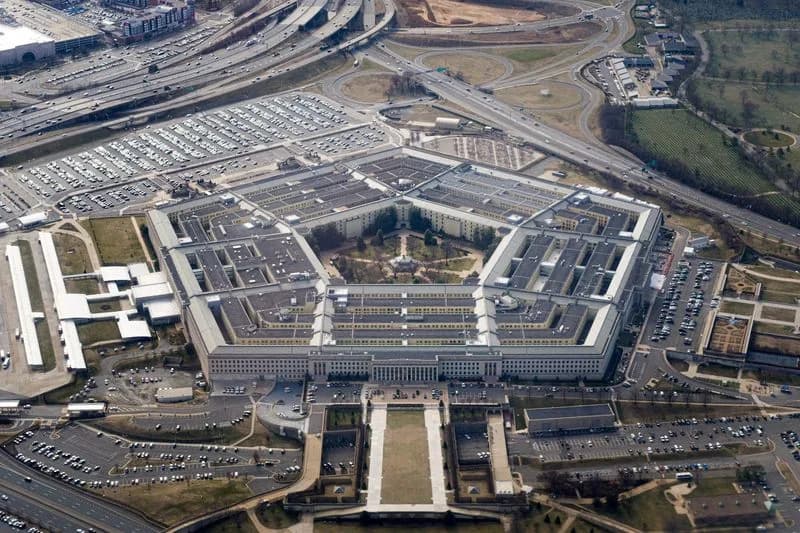 Pentagon Preti Prekidom Saradnje Sa Anthropic Zbog Ograničenja U Upotrebi AI