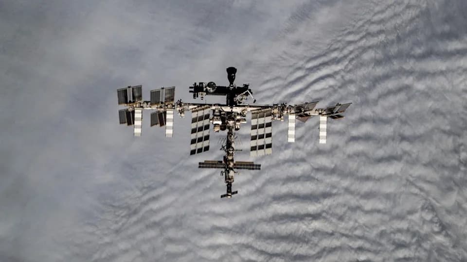 Vast Iz Long Beacha Će Poslati Astronaute Na ISS Najranije Leta 2027 — Korak Ka „Orbitalnoj Ekonomiji”