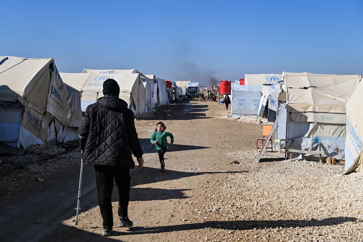 Haotičan egzodus iz kampa al‑Hol podiže bezbednosne i humanitarne zabrinutosti