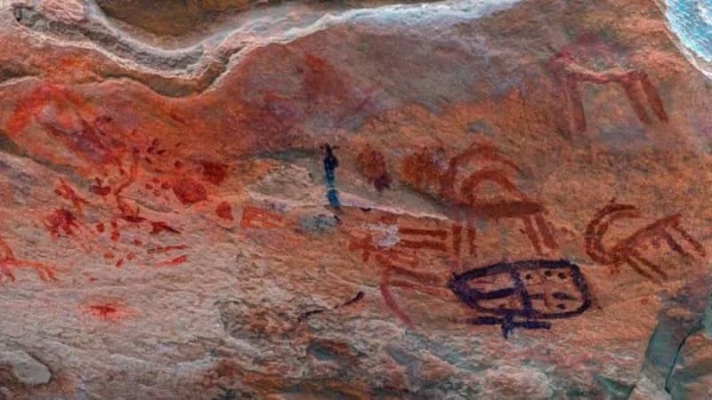 Otkrivena Stenska Umetnost Stara Do 10.000 Godina Na Sinaju