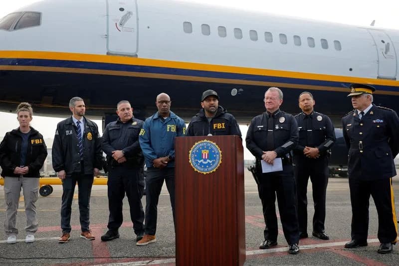 FBI Pribavio Telefonske Zapise Kasha Patela i Susie Wiles 2022–2023, Patel Tvrdi: 'Skriveni' Fajlovi Označeni Kao "Prohibited"