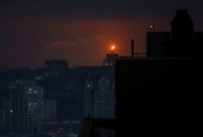 Rusija Noću Napala Ukrajinu Raketama I Dronovima — Oko 20 Povređenih, Oštećena Stambena I Energetska Infrastruktura