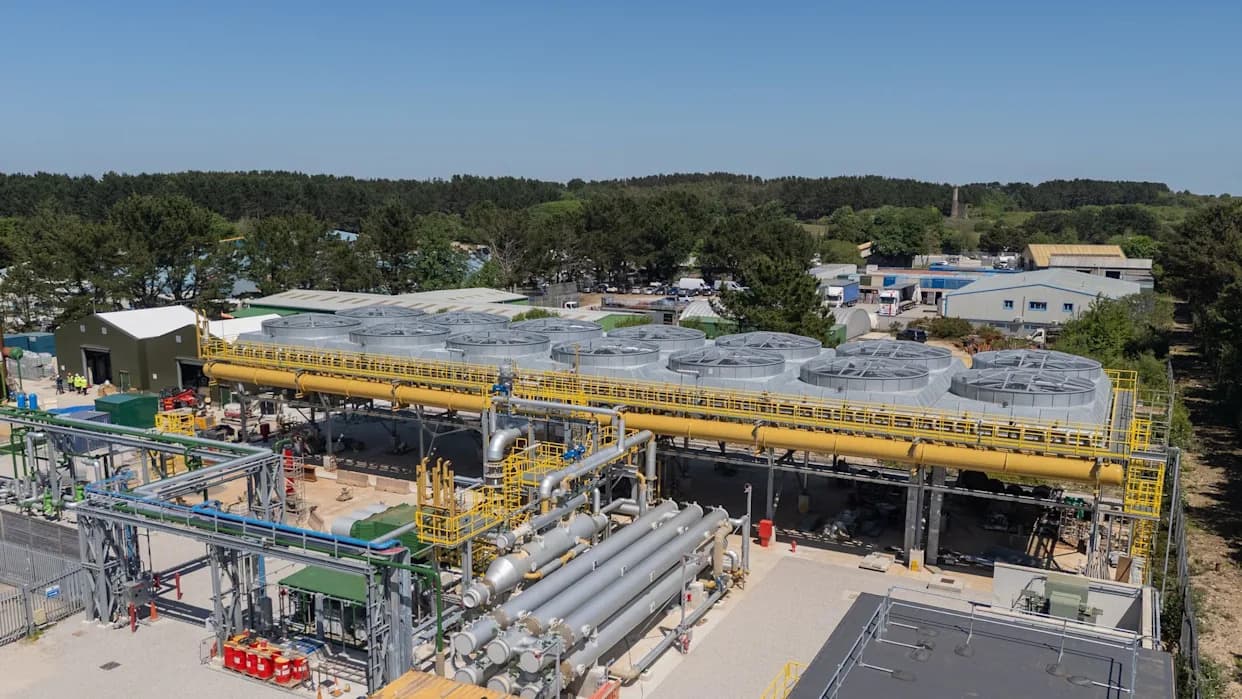 Toplota iz dubina: Prva komercijalna geotermalna elektrana u UK napaja 10.000 domova i proizvodi litijum