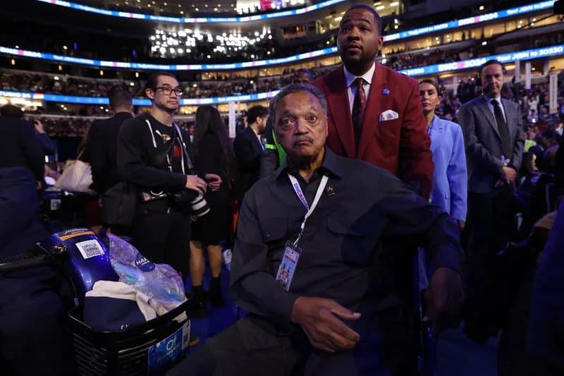 Čikago Odao Počast Reverendu Jesseju Jacksonu: Serija Memorijalnih Događaja U Čast Života I Nasleđa