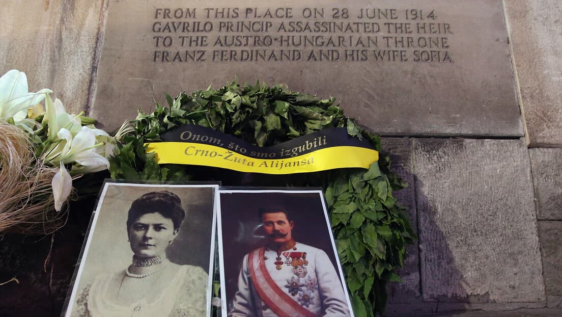 Sarajevo Vraća Spomenik Francu Ferdinandu i Sofiji Kod Latinske Ćuprije