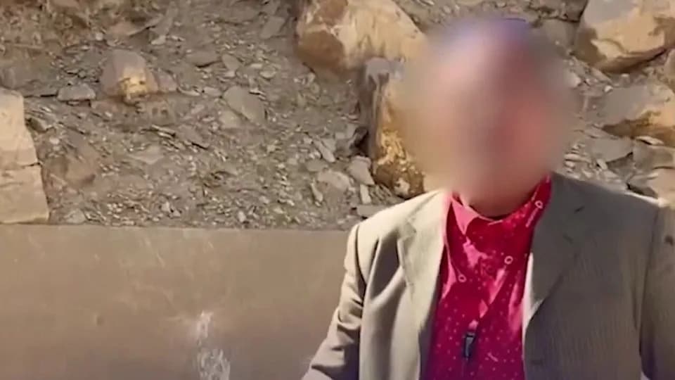 Uhapšen vodič koji je nacrtao štapni lik na 4.000-godišnjoj Piramidi Una — video razbesneo javnost