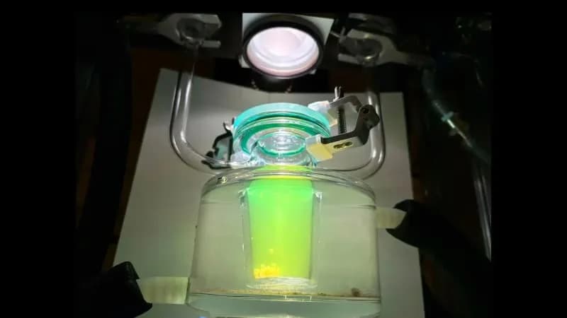 Novi fotokatalizator bez platine: konjugovani polimeri pretvaraju svetlost i vodu u vodonik