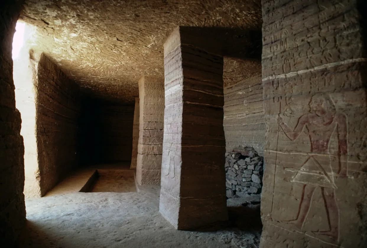 Netaknut Pogrebni Kompleks Kod Asuana Otkriva Blizu 4.000 Godina Starih Tajni