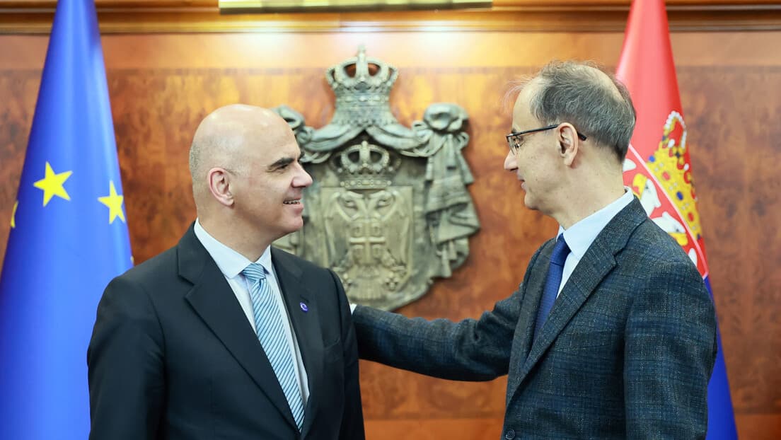 Premijer Đuro Macut Zahvalio Savetu Evrope Za Zaštitu Srba Na KiM, Opozicija Traži Posmatrače Za Lokalne Izbore