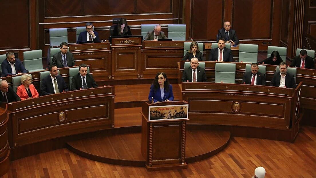 Zakuvano u Prištini: Osmani raspustila skupštinu, Kurti podneo žalbu Ustavnom sudu