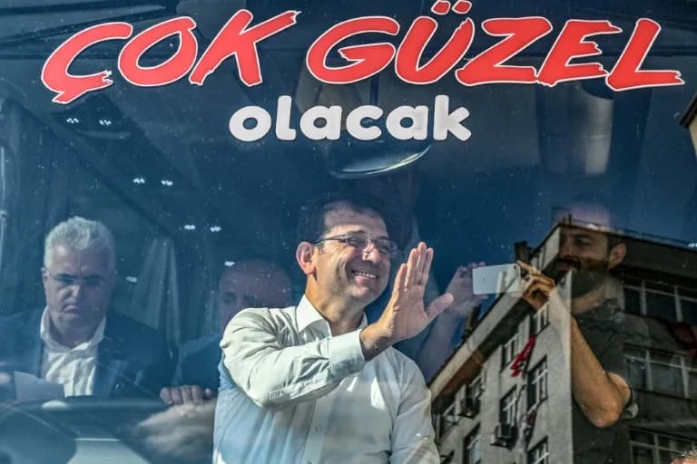 Zatvoreni gradonačelnik Istanbul: 'Nepovratan proces promene vlasti je započet'