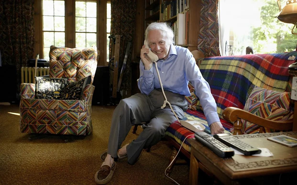 Preminuo Sir Anthony Leggett, Nobelovac Koji Je Razjasnio Superfluidnost Helijuma‑3