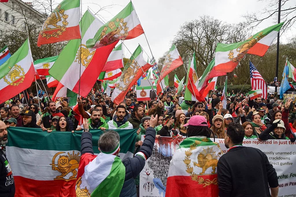 Teheran Preti Zaplenom Imovine Irancima u Dijaspori Koji Navodno Podržavaju SAD i Izrael