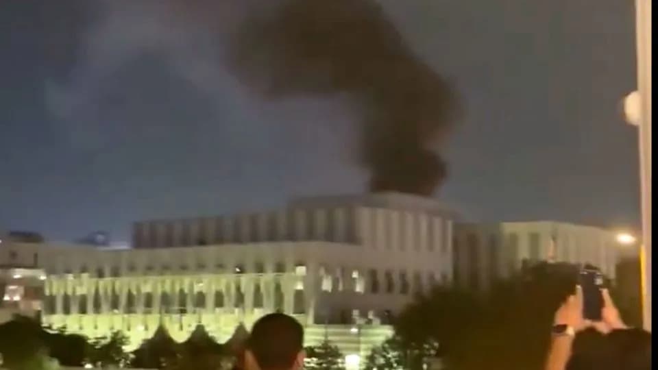 UAE Najviše Pate Dok Rat Iran–SAD–Izrael Eskalira: Zašto Su Emirati Meta Iranske Odmazde