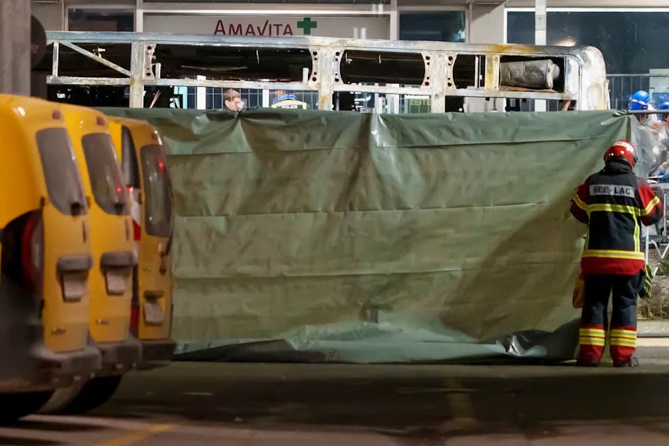 Tragedija u Švajcarskoj: Autobus izgoreo u Kerzersu kod Berna — najmanje 6 mrtvih, 3 teško povređena