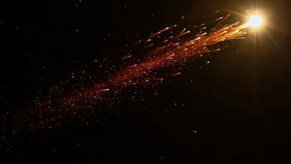 Dan 12: Eskalacija Izraelsko-Iranskog Sukoba — Teheran Kaže Da Je Izveo "Najintenzivniju" Operaciju, WHO Upozorava Na "Crnu Kišu"