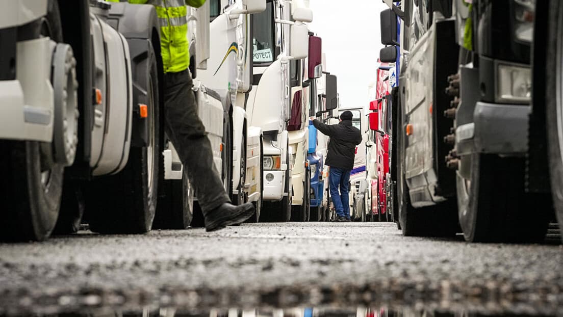 U Hrvatskoj Počelo Privođenje Vozača iz BiH — Šestomesečne Zabrane Ulaska u Šengen, Protest 23. Marta