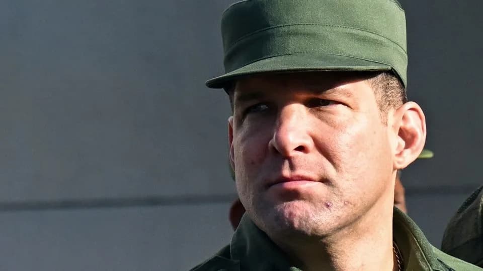 Pod pritiskom SAD, 'Raulito' se pojavljuje uz Díaz-Canela — šta to znači za Kubu