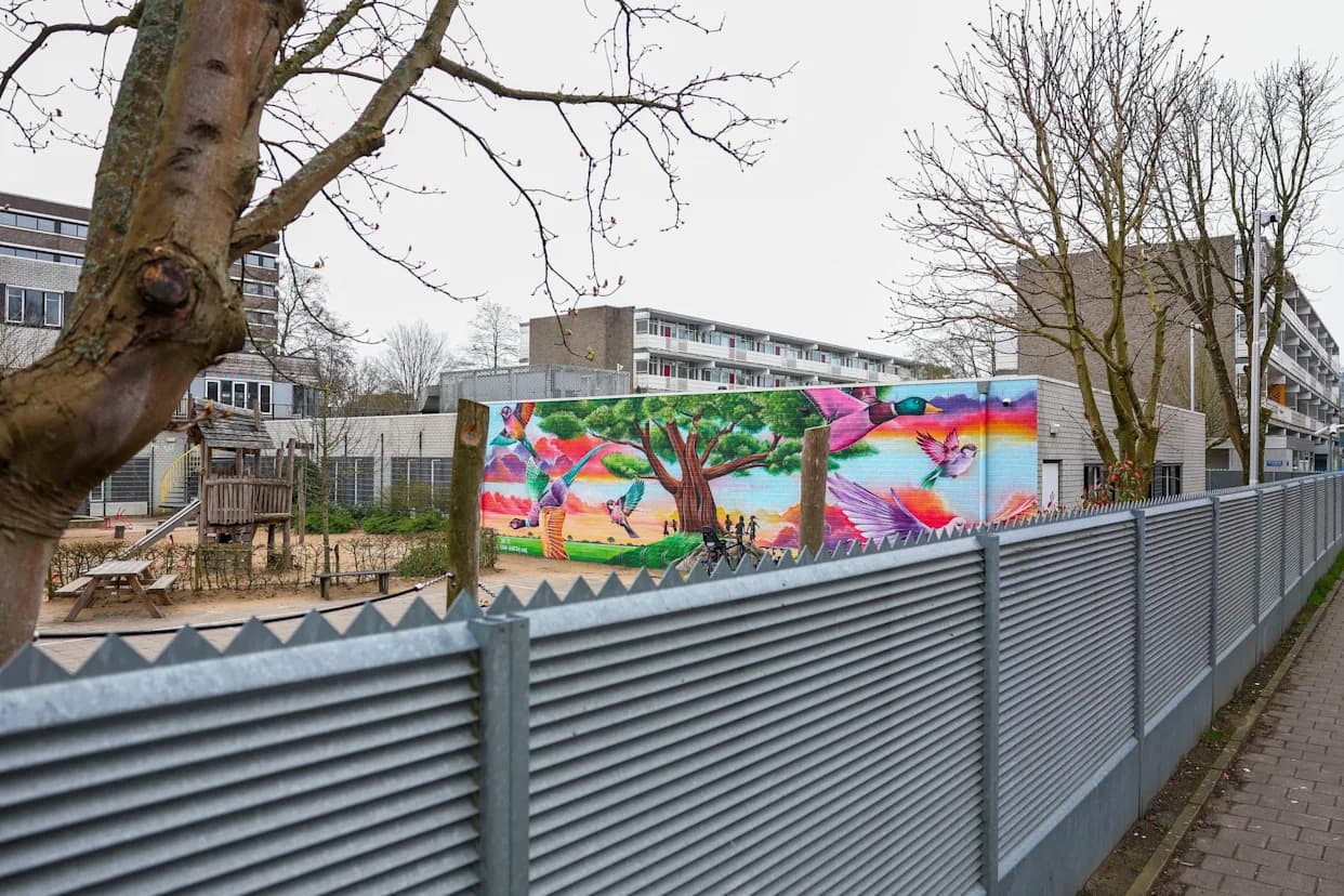 Eksplozija Na Jevrejskoj Školi U Amsterdamu — Nema Povređenih, Policija Ima Snimak