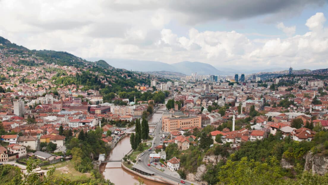 30 godina od egzodusa sarajevskih Srba: Potresne scene — nosili su kosti predaka