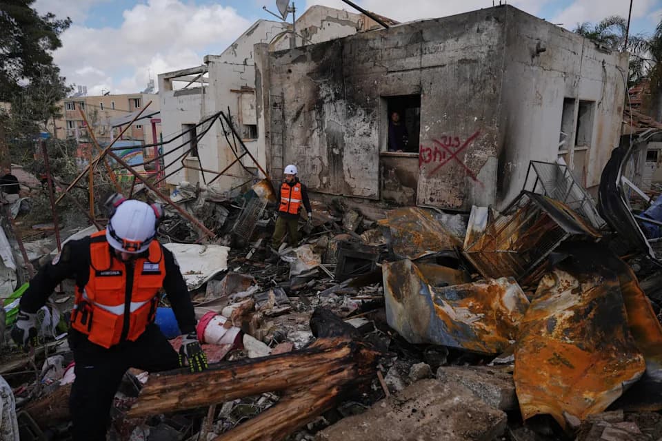 Snimci Sa Terena: Četvrta Nedelja Rata Protiv Irana — Fotogalerija AP