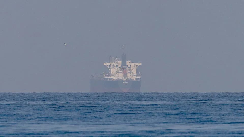 Iran Navodno Naplaćuje Do 2 Miliona USD Po Tankeru — Hormuški Moreuz Pod Novom 'Suverenom' Kontrolom