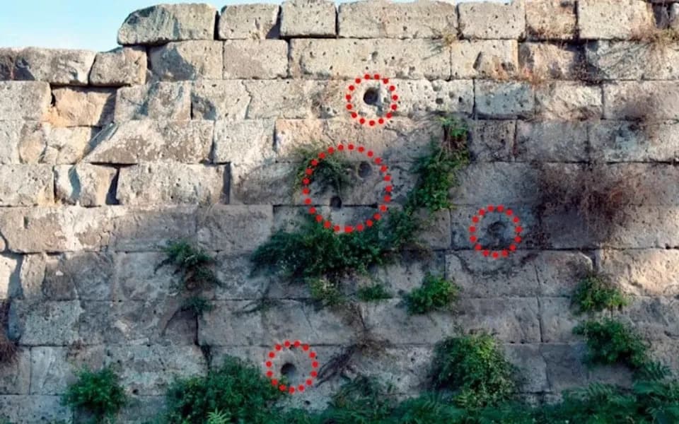 Otkriven „antički mitraljez“ u opsadi Pompeje — polibolos koji je pogađao branioce