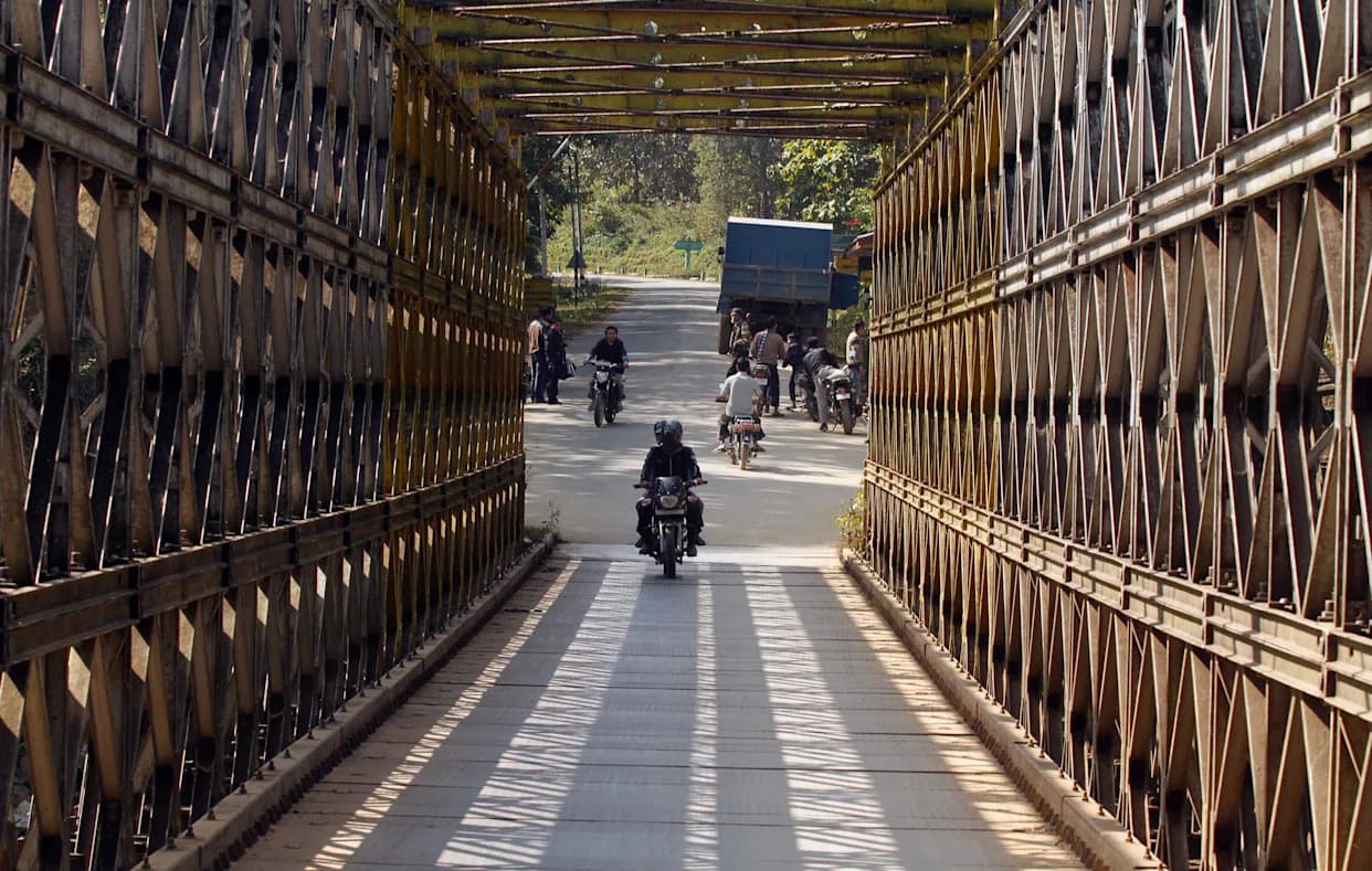 Indija Uhapsila Jednog Amerikanca i Šest Ukrajinaca: Optužbe Za Obuku U Upotrebi Dronova i Kršenje Antiterorističkih Zakona