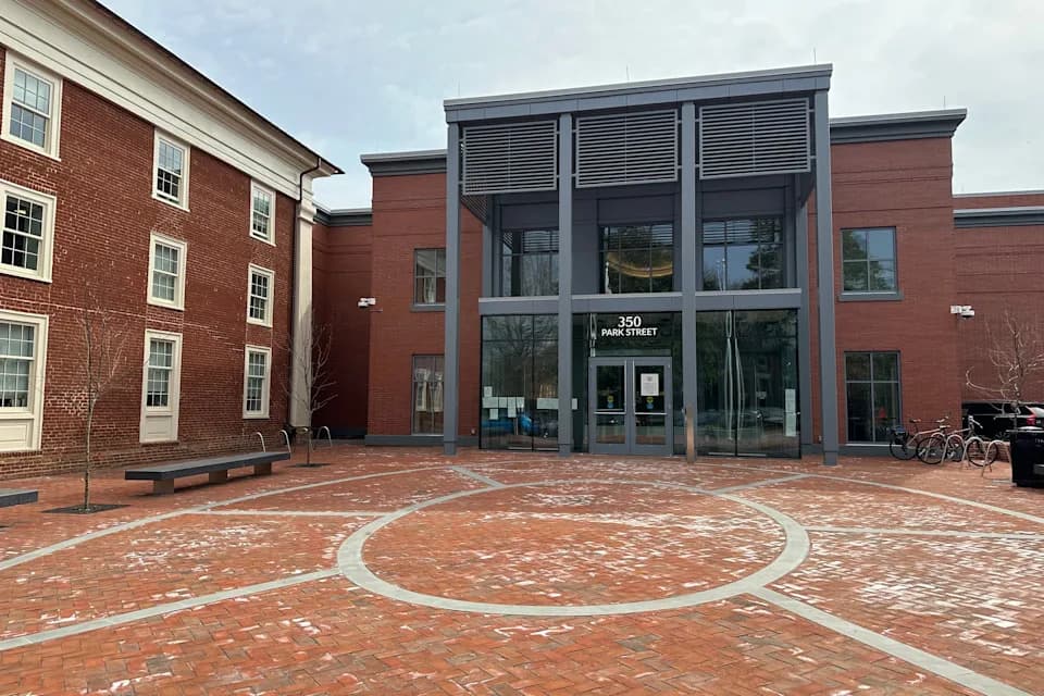 Četvorostruki amputirac i profesionalni igrač cornholea odrekao se izručenja, terete ga za ubistvo