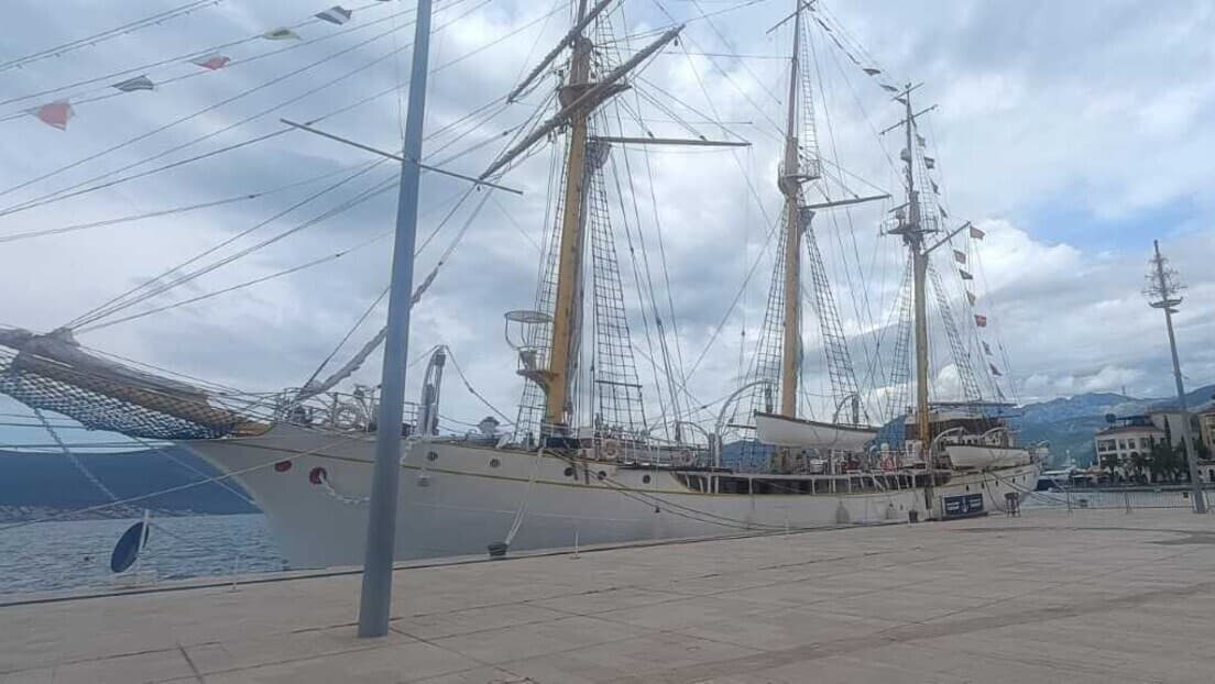 Pregovori Crne Gore i Hrvatske O Brodu „Jadran“ Zapeli — Novi Termin Još Nije Dogovoren