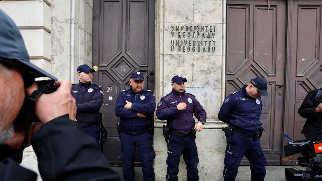 Policija Pretresla Rektorat, Serveri Oduzeti: Istraga Smrti Studentkinje i Paljenja Pirotehnike