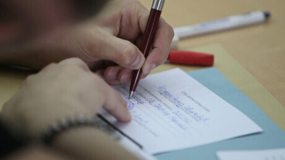 Počelo elektronsko prijavljivanje za prijemne u specijalizovane srednje škole — prijave do 8. aprila