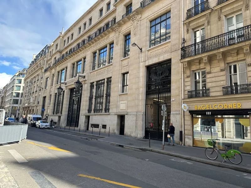 Osujećen bombaški napad u Parizu: četvoro pritvoreno, moguća veza s grupom HAYI