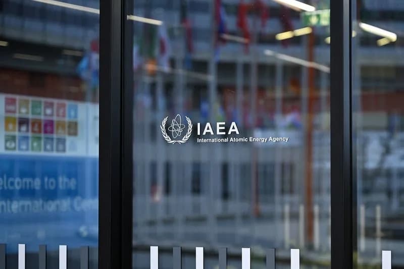 IAEA Potvrdila: Projektili Pali Samo 75 Metara Od Nuklearne Elektrane Bushehr, Objekt Bez Oštećenja
