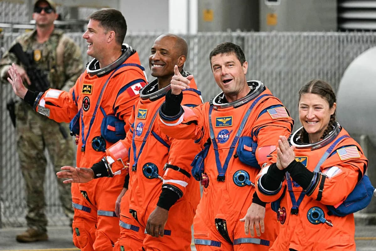 Evo Šta Astronauti Artemis II Jedu Na Putu Do Meseca — 189 Stavki U Meniju