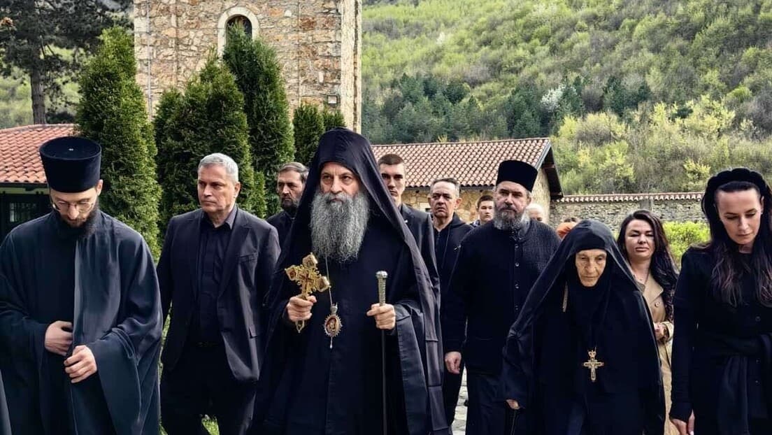 Patrijarh Porfirije u Pećkoj patrijaršiji: Poruka pokajanja i poziv na ljubav pred Uskrs