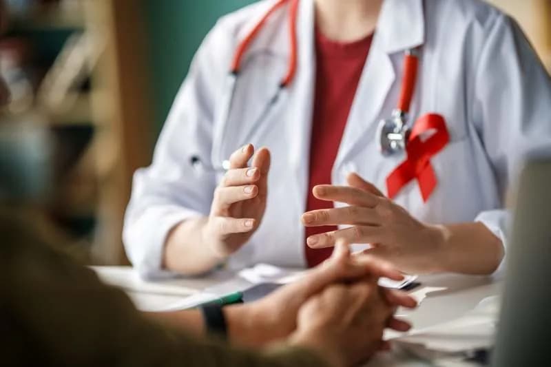 Novo otkriće objašnjava zašto se HIV brzo vraća — aktivni rezervoar otkriven metodom HIV-seq