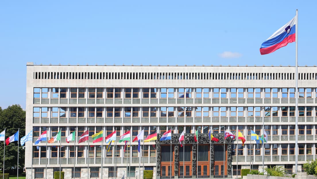 Od Foče Do Vrha Parlamenta: Ko Je Zoran Stevanović, Novi Predsednik Državnog Zbora?