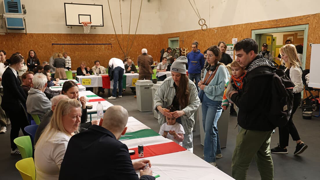 Više od 60.000 Mađara iz Vojvodine Glasalo u Mađarskoj — Pásztor Zahvalio i Čestitao Pobednicima