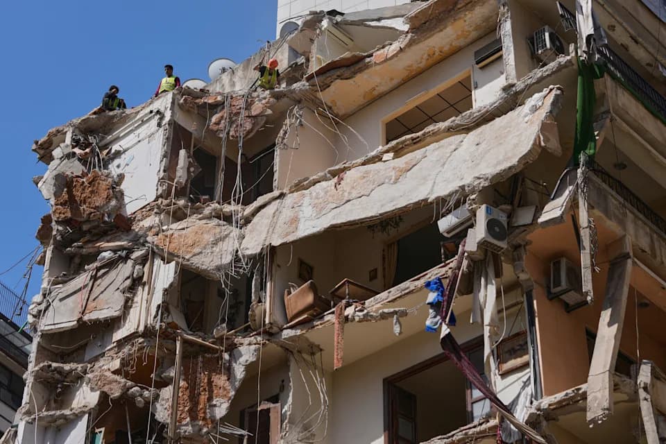 Bint Džbejl Pod Opsadom: Izrael I Hezbolah Sukobljavaju Se Pred Direktne Pregovore