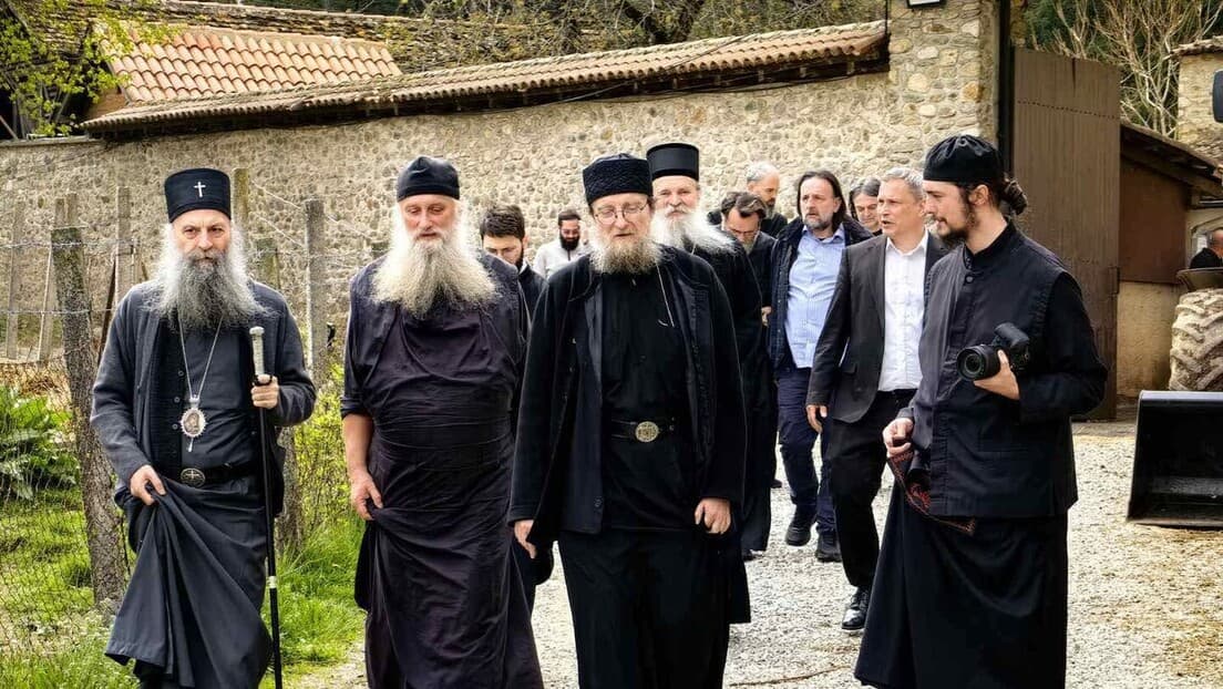 Patrijarh Porfirije U Visokim Dečanima: Svetinja Koja Vekovima Svedoči Veri Na KiM