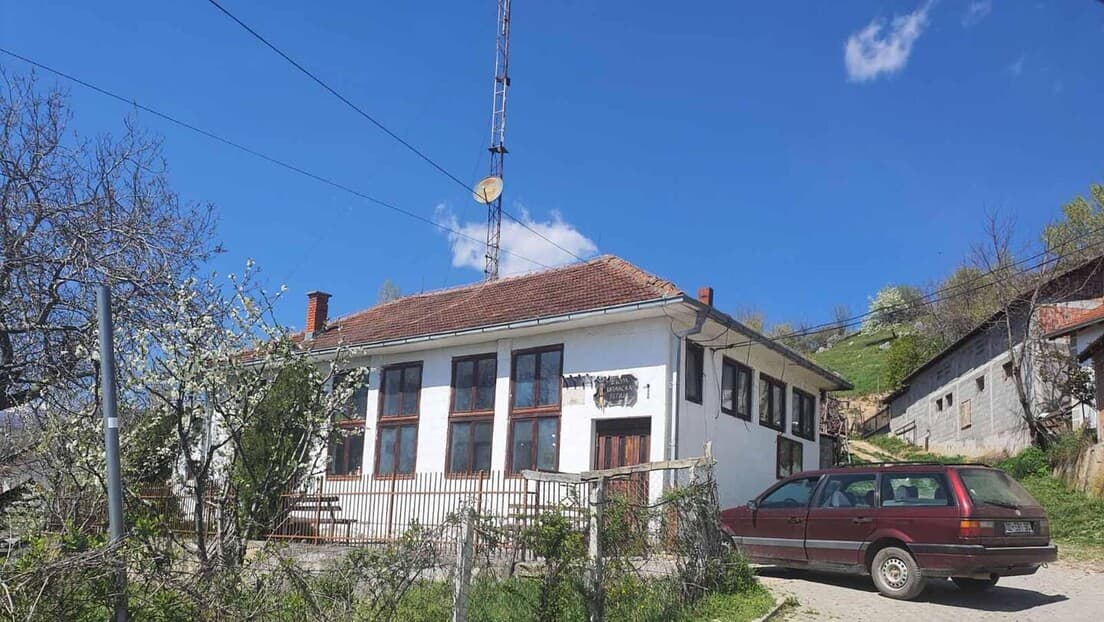 Zatvorene ambulante u Banje i Suvo Grlo — Pritisak na srpski zdravstveni sistem na Kosmetu