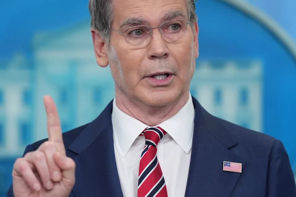 Od Bombi Do Sankcija: SAD Preusmeravaju Strategiju — Finansijski Pritisak Na Iran